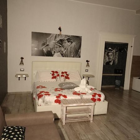 那不勒斯Artisti Bed&Dreams住宿加早餐旅馆 外观 照片